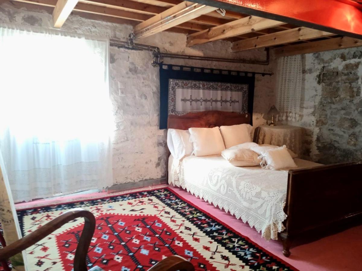 Alexadras Guesthouse Ampelochori Εξωτερικό φωτογραφία