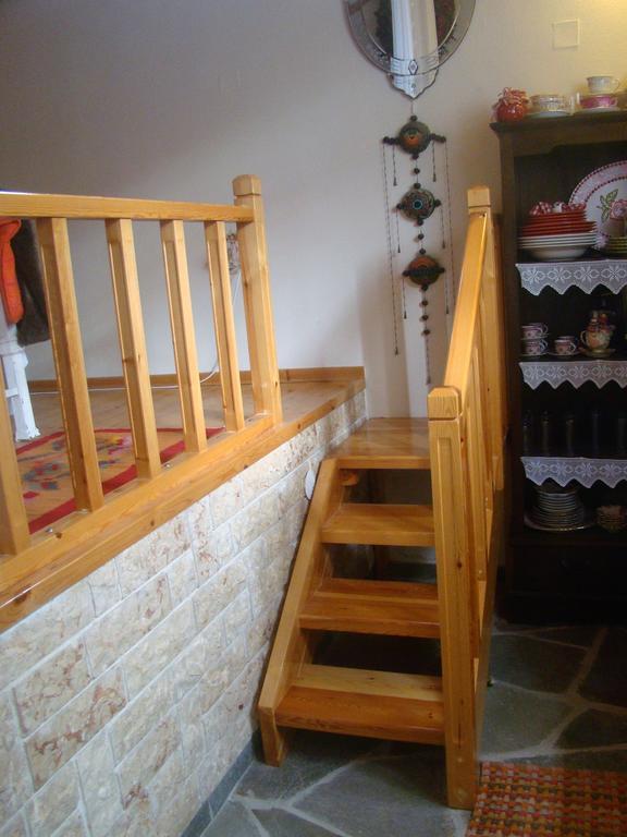 Alexadras Guesthouse Ampelochori Εξωτερικό φωτογραφία